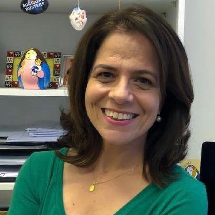 Foto de Profa. Dra. Débora Bevilaqua Grossi